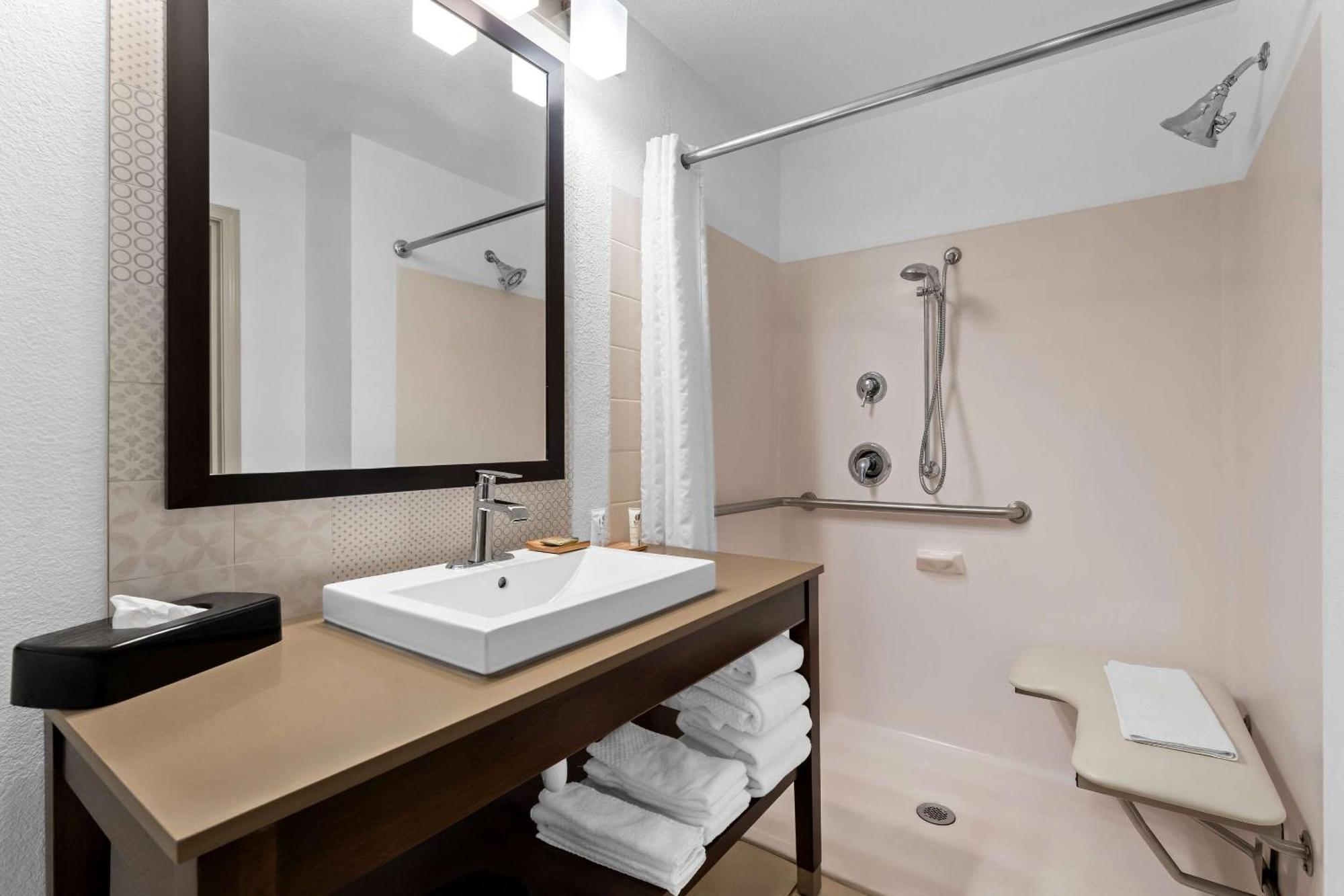 Country Inn & Suites By Radisson, Macon North, Ga Екстериор снимка